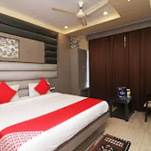 Hotel Raj Kamal Palace By Wb, Varanasi