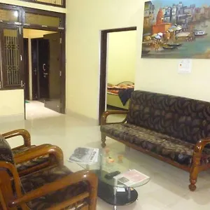 Hotel Gangotri Paying Guest House, Varanasi